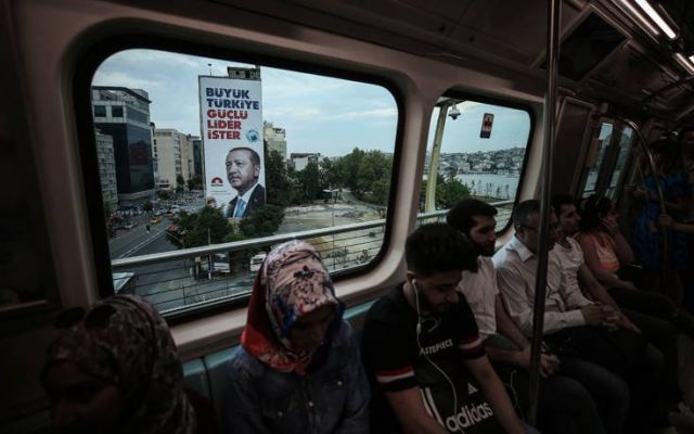 Γιατί 12.000 εκατομμυριούχοι εγκαταλείπουν την Τουρκία του Ερντογάν