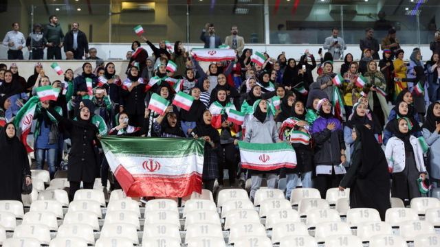 Αγώνας Ιράν - Βολιβία με γυναίκες στις εξέδρες για πρώτη φορά [φωτό]