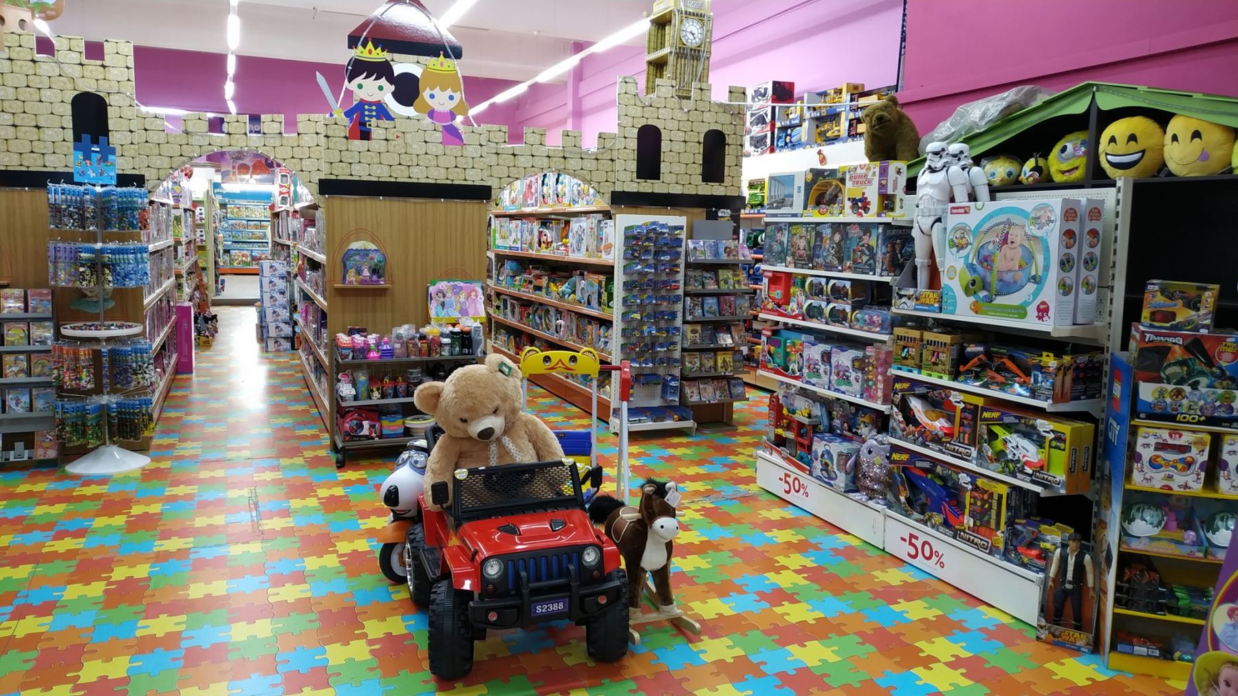 «Παιδική Χαρά»: Έλα σήμερα να παίξεις δωρεάν με τα Χριστουγεννιάτικα της Playmobil και Barbie!