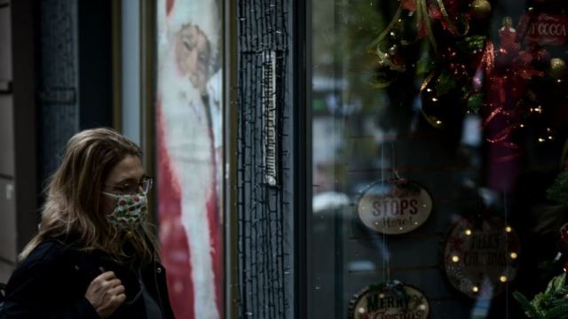 Κορωνοϊός: Δεν χάνουν τα μέτρα προστασίας όσα καταστήματα ανοίξουν με «click away»