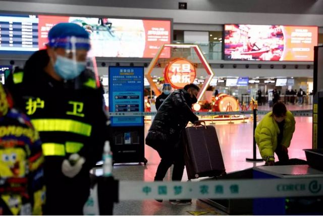 Παγκόσμια ανησυχία για τον κορωνοϊό μετά την «έκρηξη» κρουσμάτων στην Κίνα - Ο ΠΟΥ ζητάει δεδομένα των μολύνσεων σε πραγματικό χρόνο
