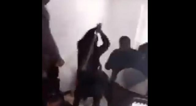 Σοκαριστικό βίντεο από την επίθεση με νεκρό στα Καμίνια