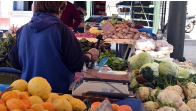«Υπάρχει επισιτιστική επάρκεια στην αγορά», διαβεβαιώνουν φορείς του λιανεμπορίου και της βιομηχανίας τροφίμων