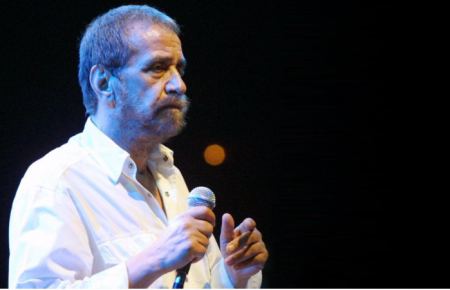 Πέθανε ο σπουδαίος τραγουδιστής Αντώνης Καλογιάννης