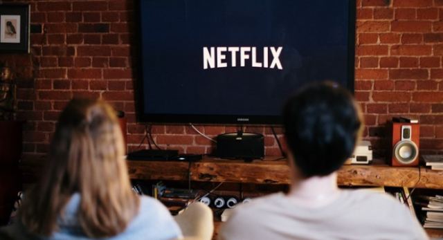 Netflix: Με νέες σειρές προσπαθεί να αυξήσει τους νέους συνδρομητές - Πτώση στις μετοχές
