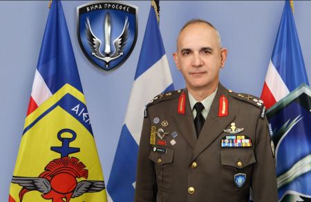Κρίσεις στις Ένοπλες Δυνάμεις: Νέος αρχηγός ΓΕΕΘΑ ο Δημήτρης Χούπης  - Αποστρατεύεται ο Κωνσταντίνος Φλώρος