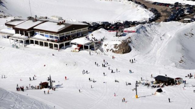 Ανακαινισμένο ανοίγει σήμερα το Χιονοδρομικό Κέντρο Παρνασσού
