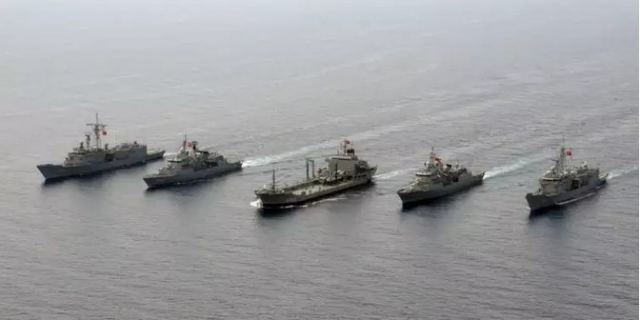 Προβληματισμός για την «επιχείρηση Ειρήνη» στη Λιβύη μετά το «φιάσκο» με το τουρκικό πλοίο