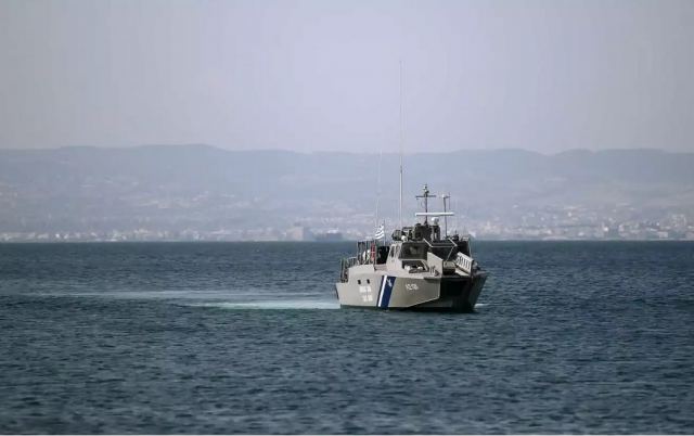 Χίος: Διασώθηκε ψαράς – Εντοπίστηκε στη θάλασσα να κρατιέται από τη μηχανή του σκάφους του
