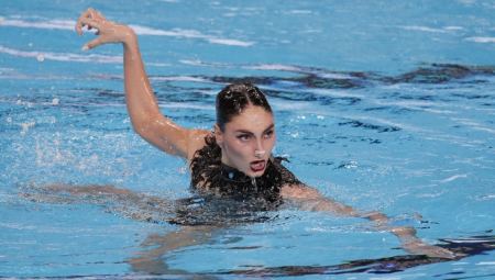 Ευαγγελία Πλατανιώτη: Παγκόσμια πρωταθλήτρια στην καλλιτεχνική κολύμβηση στην Ντόχα