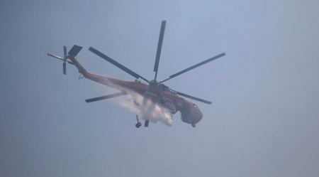Φωτιά τώρα στην Αιτωλοακαρνανία - Ρίψεις νερού από 3 αεροσκάφη