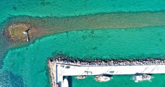 Τα δύο λιμάνια της Ερέτριας που τα χωρίζουν 30 μέτρα και… 2.500 χρόνια
