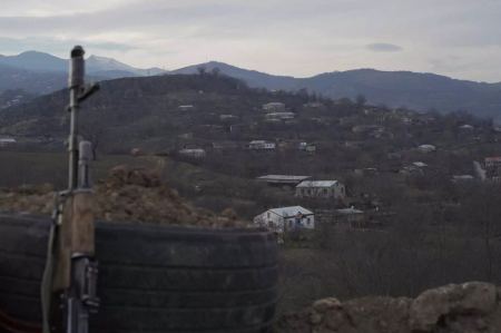 Ναγκόρνο Καραμπάχ: Αντιμέτωπο με ανθρωπιστική κρίση λόγω αποκλεισμού ενός δρόμου – Το Αζερμπαϊτζάν καταγγέλλει η Αρμενία