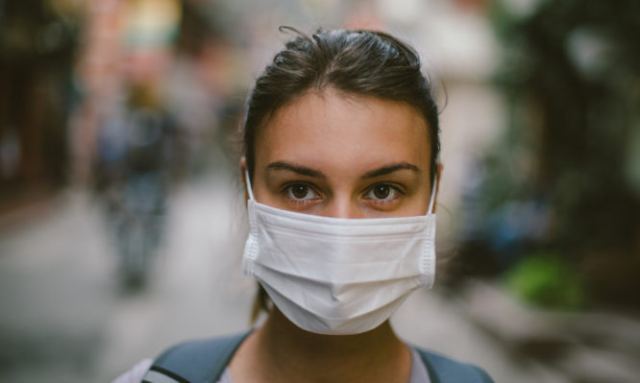 Κορωνοϊός: Προστατεύουν οι ιατρικές μάσκες προσώπου; Τι ισχύει – Τι να θυμάστε