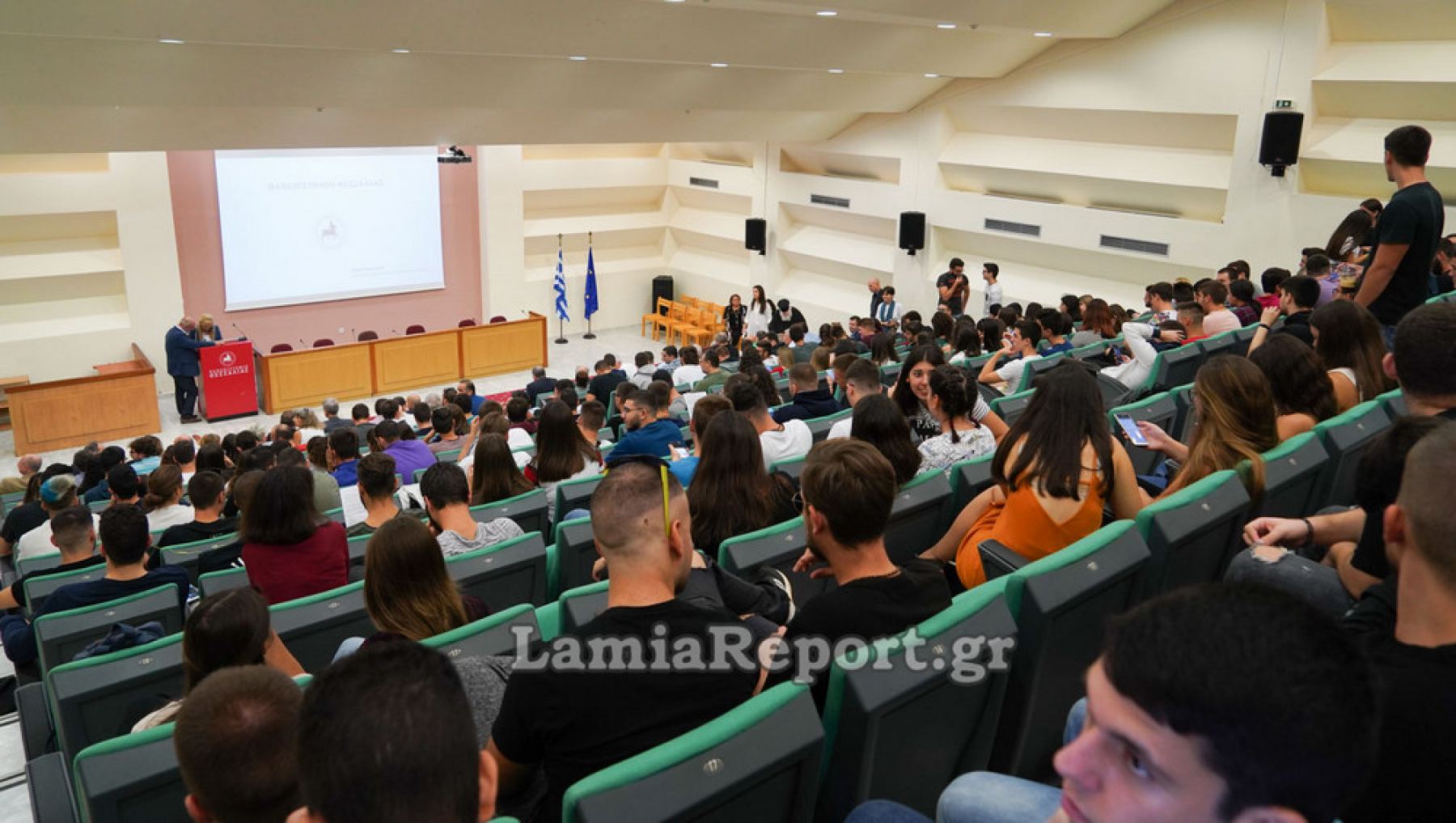 Το Πανεπιστήμιο Θεσσαλίας καλωσόρισε τους πρωτοετείς φοιτητές στη Λαμία - ΒΙΝΤΕΟ