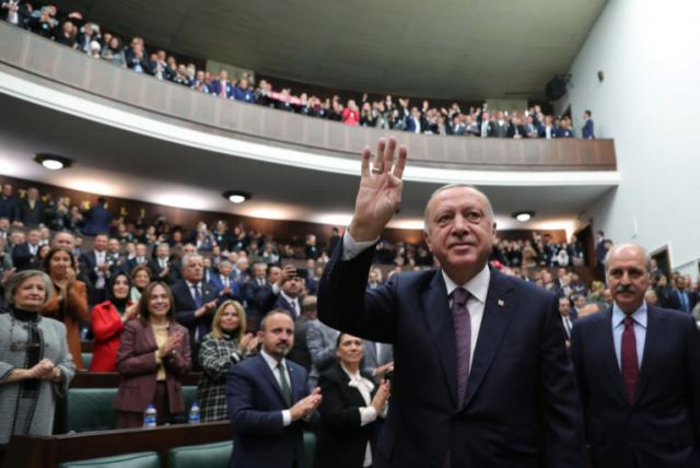 Ψηφίστηκε στο τουρκικό κοινοβούλιο η συμφωνία με τη Λιβύη