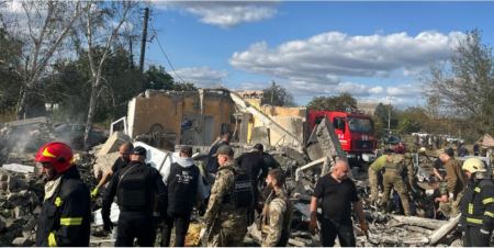Ουκρανία: Στους 51 οι νεκροί μετά από ρωσική επίθεση σε χωριό -«Τρομακτικό» το χτύπημα λέει ο Λευκός Οίκος