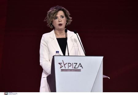 Υποψήφια πρόεδρος του ΣΥΡΙΖΑ η Ολγα Γεροβασίλη: Δηλώνω παρούσα