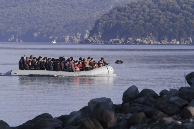 Άλλοι 177 πρόσφυγες και μετανάστες έφθασαν με βάρκες στη Λέσβο