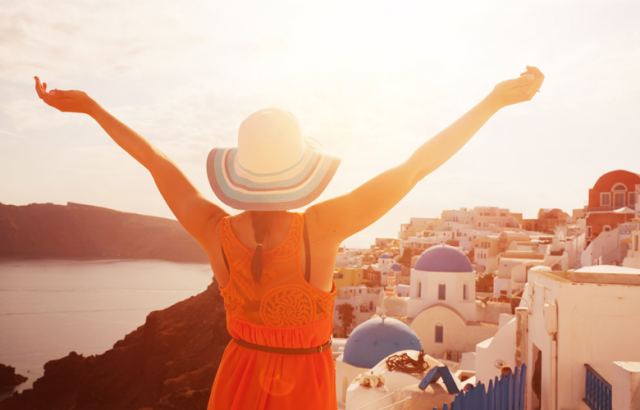 18,5 δισ. ευρώ άφησαν οι τουρίστες στην Ελλάδα το 2018