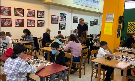 Με επιτυχία ολοκληρώθηκαν τα σεμινάρια σκακιού στα ΚΔΑΠ του Δήμου Λαμιέων (ΦΩΤΟ)