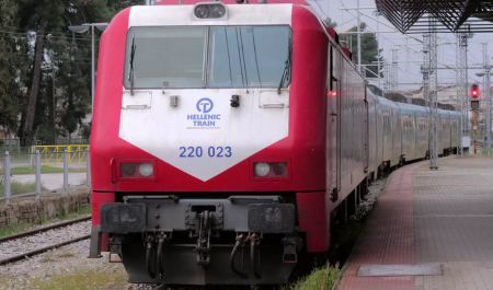 Ακινητοποιήθηκε τρένο, σταμάτησαν τα δρομολόγια Θεσσαλονίκη - Λάρισα