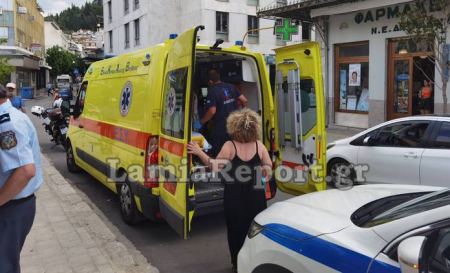 Λαμία: Ταξί παρέσυρε κοπέλα στο κέντρο της πόλης (ΒΙΝΤΕΟ-ΦΩΤΟ)