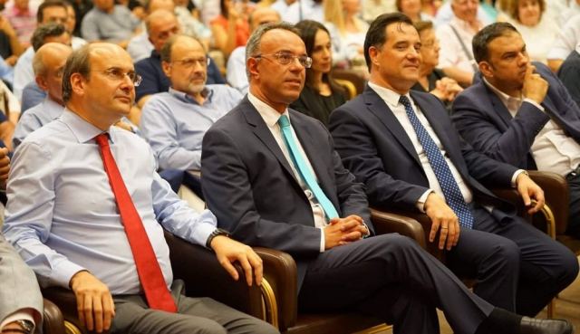 Ομιλία Σταϊκούρα στην Αθήνα παρουσία των Αντιπροέδρων της Νέας Δημοκρατίας