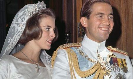 Τατόι: Βρέθηκε μετά από 59 χρόνια το βασιλικό νυφικό της Άννας Μαρίας