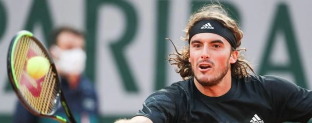Roland Garros: Θριαμβευτική πρόκριση Τσιτσιπά στα ημιτελικά του τουρνουά