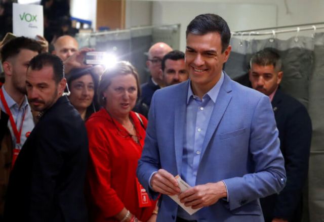 Ισπανία – Εκλογές: Νικητές οι Σοσιαλιστές – Πάνε για κυβέρνηση με αριστερά κόμματα