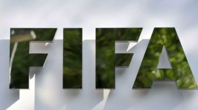 FIFA: Επιβεβαιώνονται για πρώτη φορά δωροδοκίες στελεχών της για τα Μουντιάλ