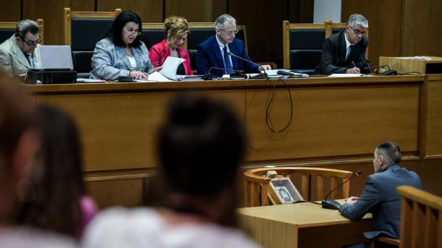 Δίκη Χρ. Αυγής : «Δεν ήμουν εκεί, δεν ξέρω τίποτα», λένε οι κατηγορούμενοι
