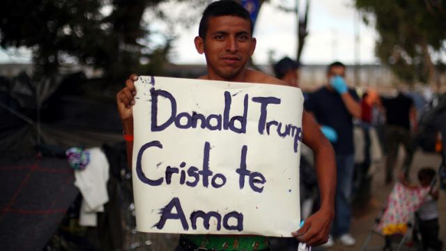 Τραμπ προς Μεξικό: Θα κλείσουμε μόνιμα τα σύνορα αν χρειαστεί
