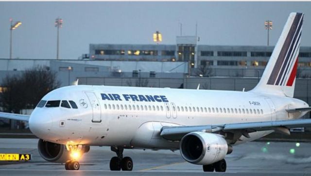 Γαλλία: Συναγερμός σε αεροδρόμιο - Υποψίες για βόμβα σε αεροσκάφος της Air France