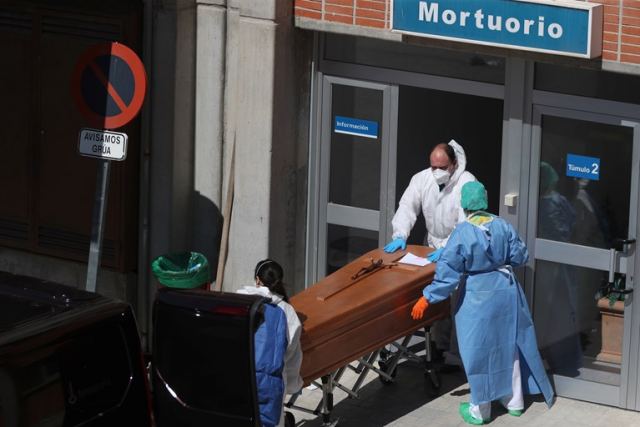 Ισπανία: 400 οι νεκροί σε ένα 24ωρο αλλά θεωρείται...καλό νέο