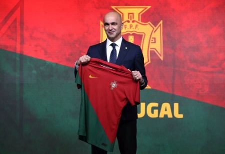 Ρομπέρτο Μαρτίνεθ: «Ο Κριστιάνο Ρονάλντο αξίζει σεβασμό και θα μιλήσω μαζί του για την Εθνική Πορτογαλίας»