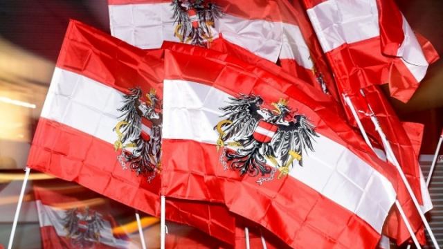 Αυστρία: Μία εβδομάδα πριν από τις εκλογές, μειώνεται ελαφρά η διαφορά μεταξύ των δύο πρώτων κομμάτων