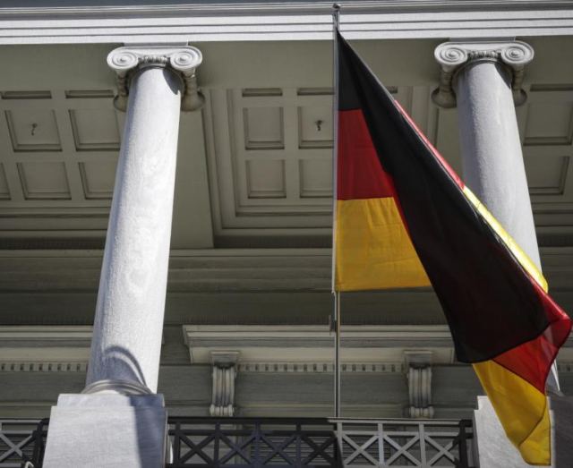 Γερμανία: Σκάνδαλο διαφθοράς με… 200 εκατομμύρια στη “ζούλα”!