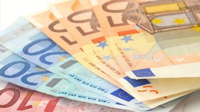 Επίδομα 800 ευρώ: Ανοίγει η πλατφόρμα για τις ατομικές επιχειρήσεις και τους ελεύθερους επαγγελματίες