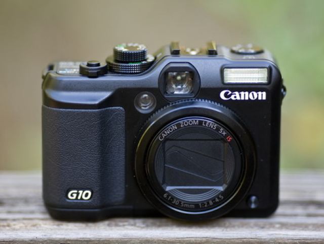 Χάθηκε φωτογραφική μηχανή Canon - Μήπως τη βρήκατε;