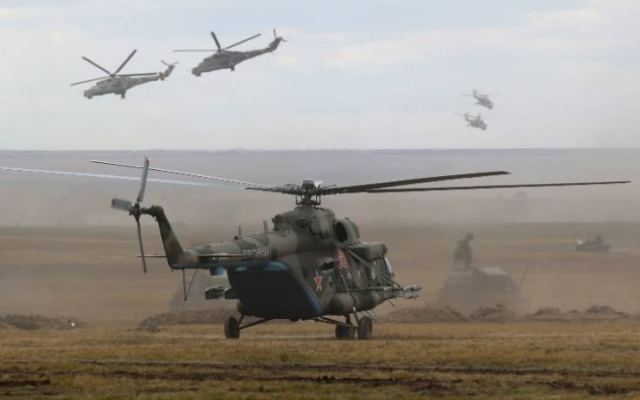 Η Ρωσία αναπτύσσει στρατιωτικά ελικόπτερα για περιπολίες στα σύνορα Τουρκίας-Συρίας