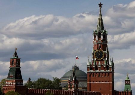 Άρον άρον εγκαταλείπουν τη Μόσχα Ρώσοι ολιγάρχες – Χάθηκε από τα ραντάρ το αεροσκάφος του Πούτιν