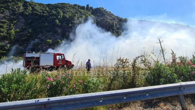 Κινητοποίηση της Πυροσβεστικής για πυρκαγιά στα Καμένα Βούρλα