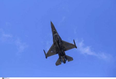 Ολοκληρώθηκαν οι τεχνικές συνομιλίες ΗΠΑ και Τουρκίας για την αγορά των F-16 - Ο καθοριστικός ρόλος του Μενέντεζ