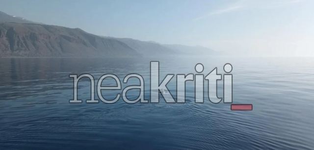 Βίντεο με φάλαινα φυσητήρα να κολυμπά ανέμελα σε θαλάσσια περιοχή της Κρήτης