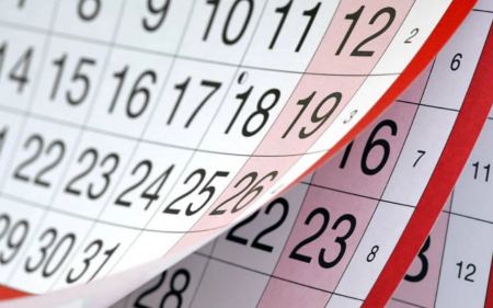 Αργίες 2023: Πότε «πέφτουν» - Πόσα τριήμερα έχει ο νέος χρόνος