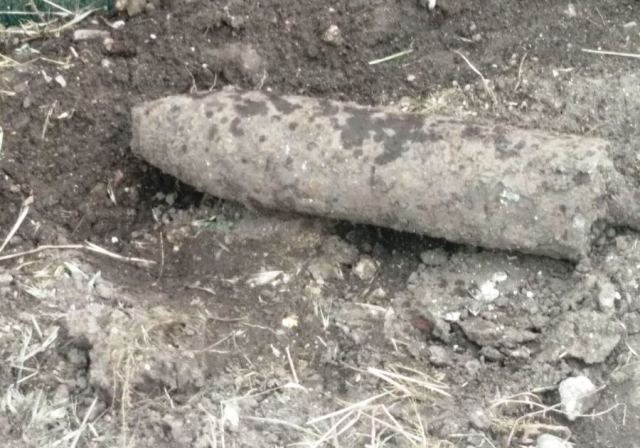 Φθιώτιδα: Παλιά οβίδα βρέθηκε δίπλα στο σταθμό του τραίνου