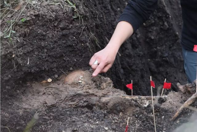 Ισραήλ: Ανακαλύφθηκαν τα αρχαιότερα ίχνη αποτέφρωσης νεκρού στη Μέση Ανατολή – Χρονολογούνται πριν 9.000 χρόνια