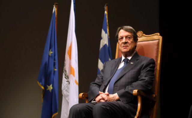 Σε καραντίνα τρεις υπουργοί στην Κύπρο - Συναγερμός στο Προεδρικό Μέγαρο